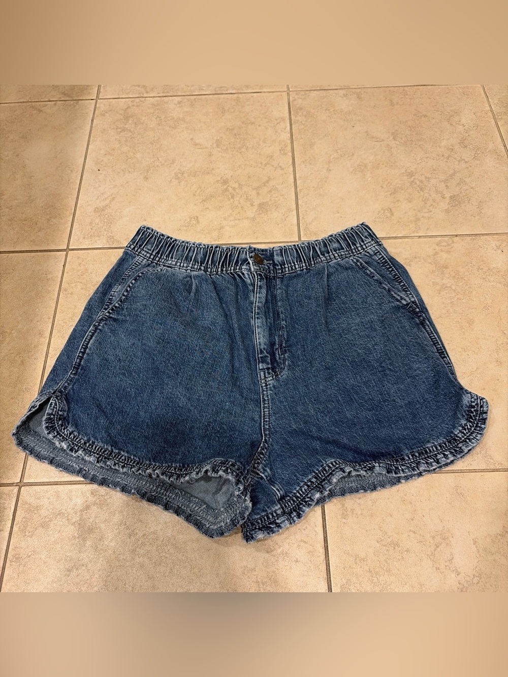 American Eagle Mom Short High Rise Jean Shorts Women's Size 6